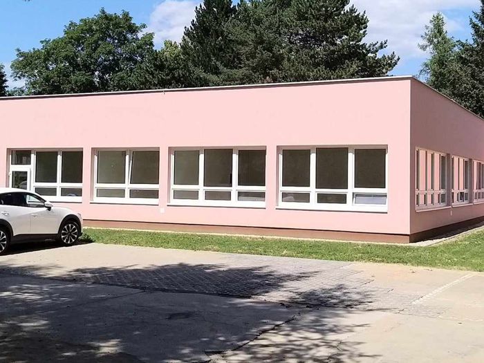 zs trencin podlaha fatraeden v